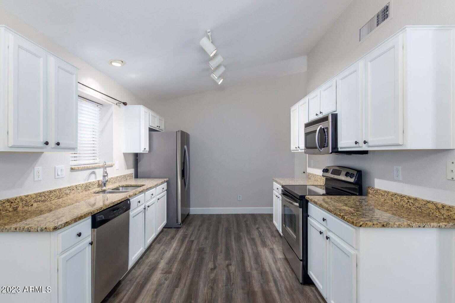 4827 E MELINDA Lane