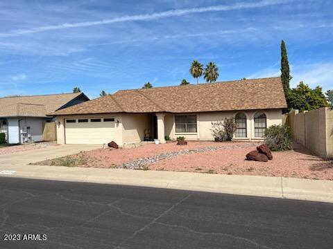 4220 E GREENWAY Lane