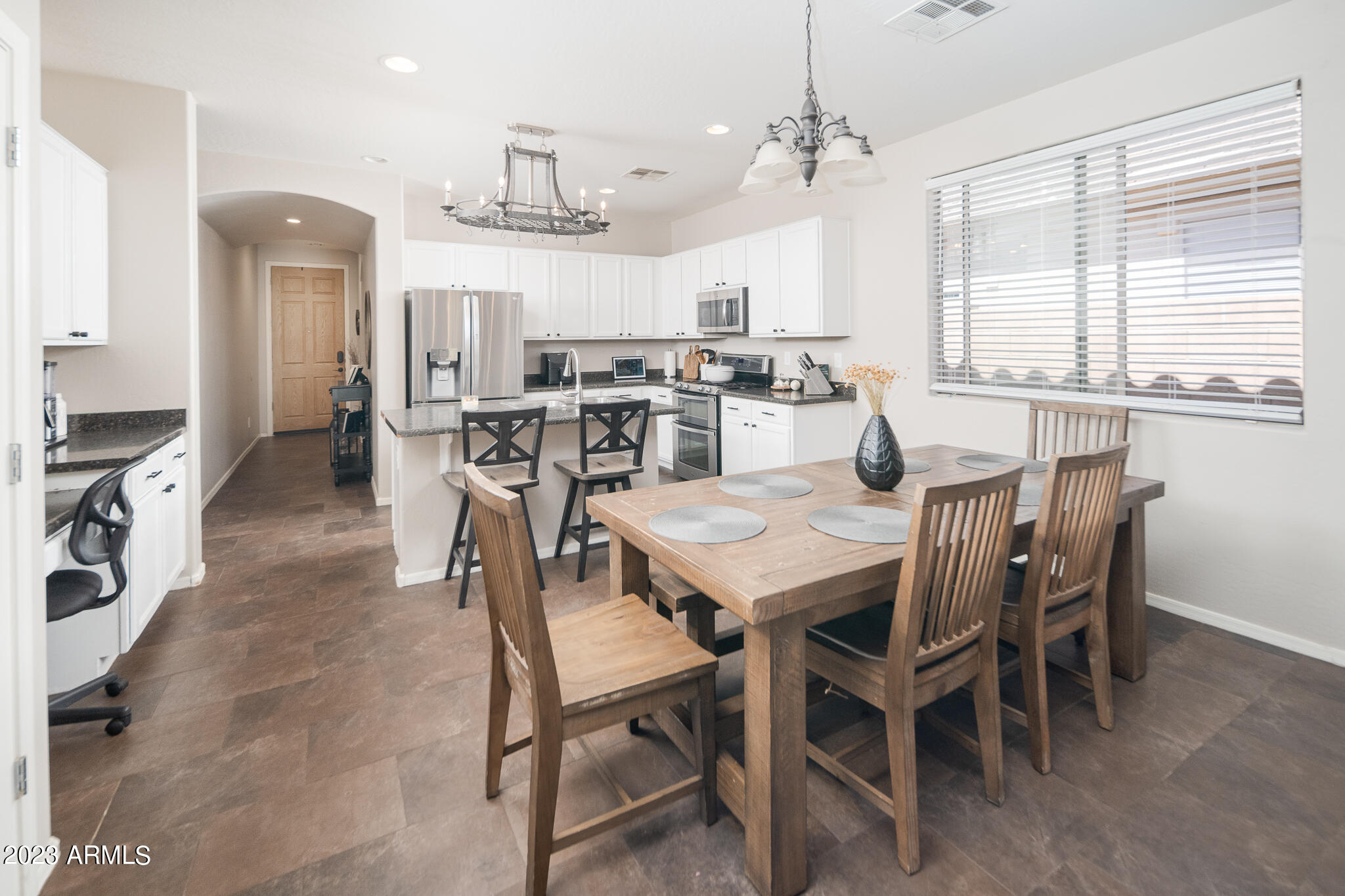 9219 N 182 Lane