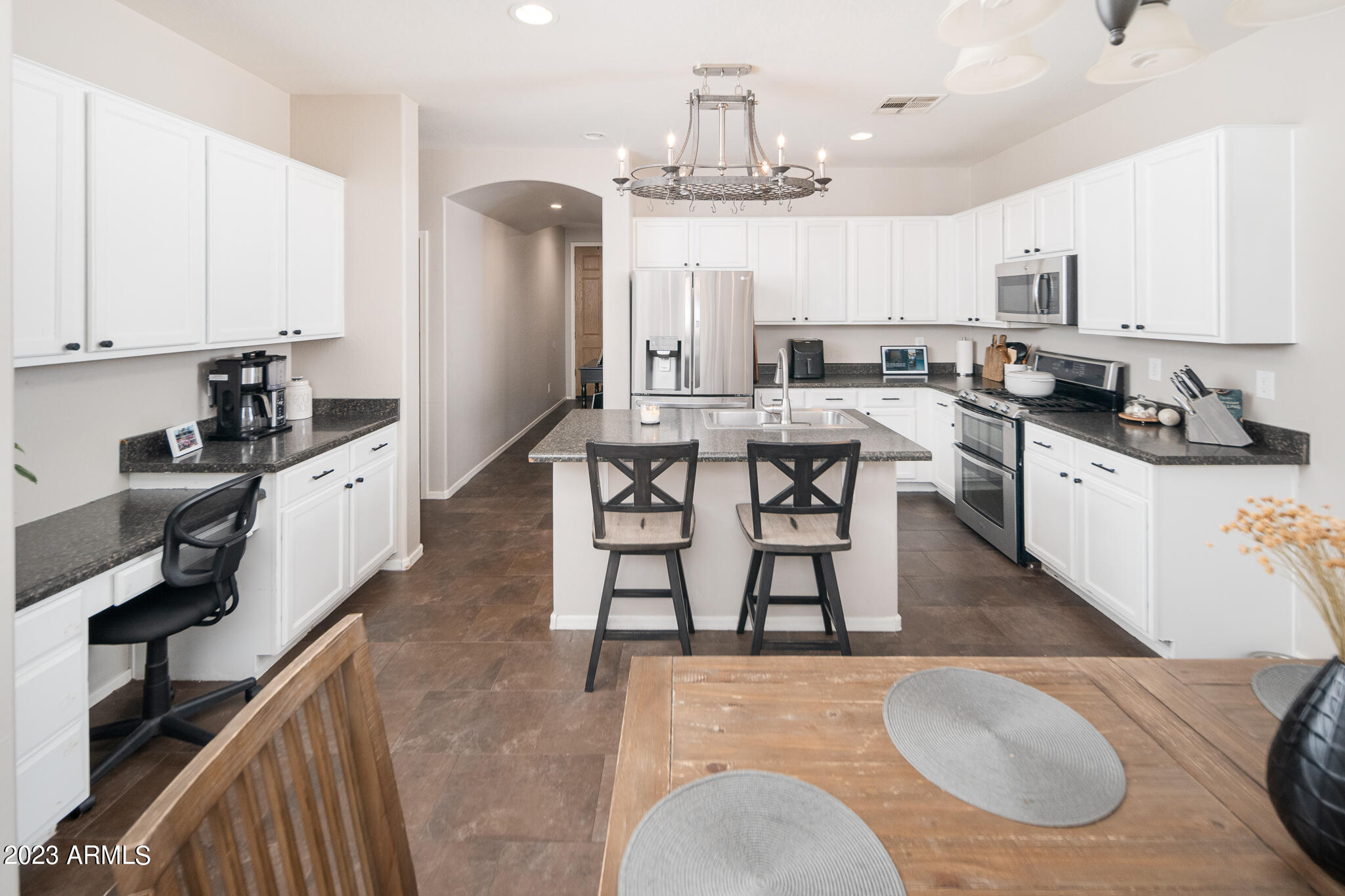 9219 N 182 Lane