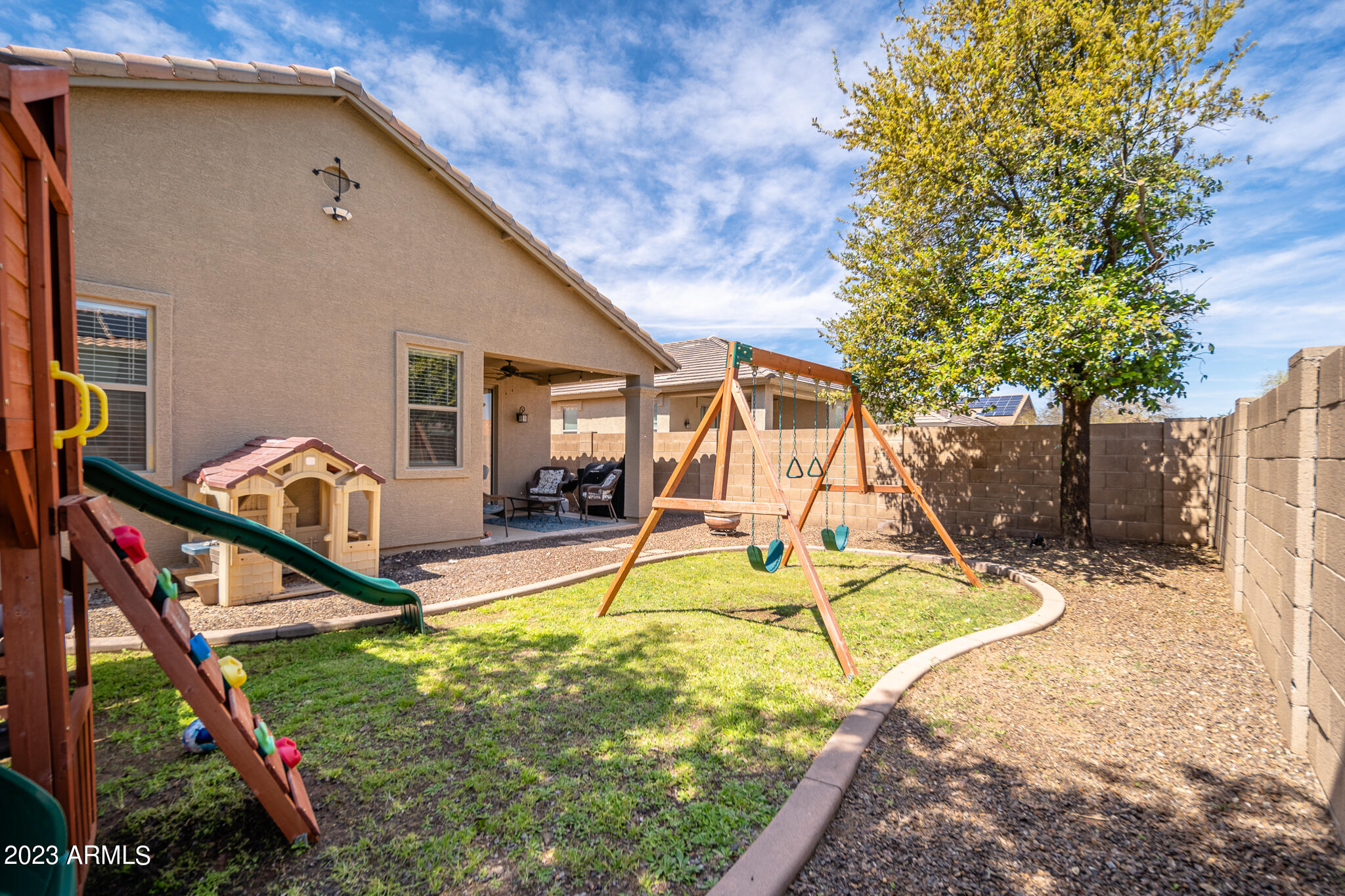 9219 N 182 Lane