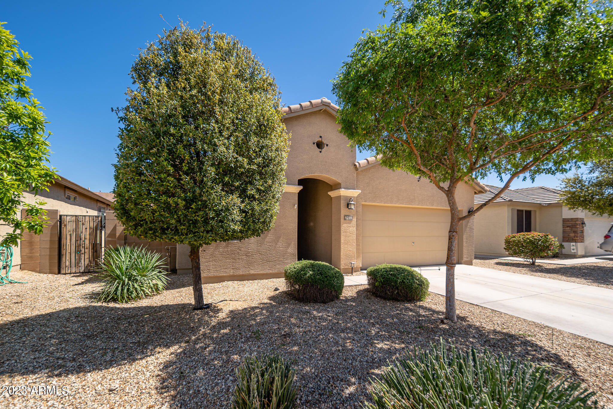 9219 N 182 Lane