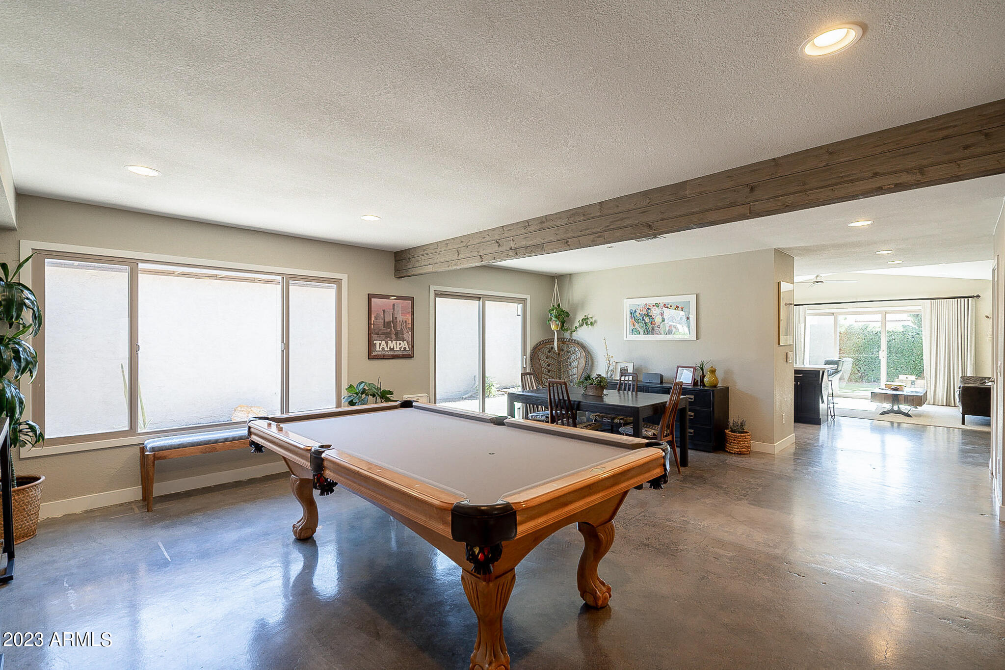 7044 N Via de Paesia --