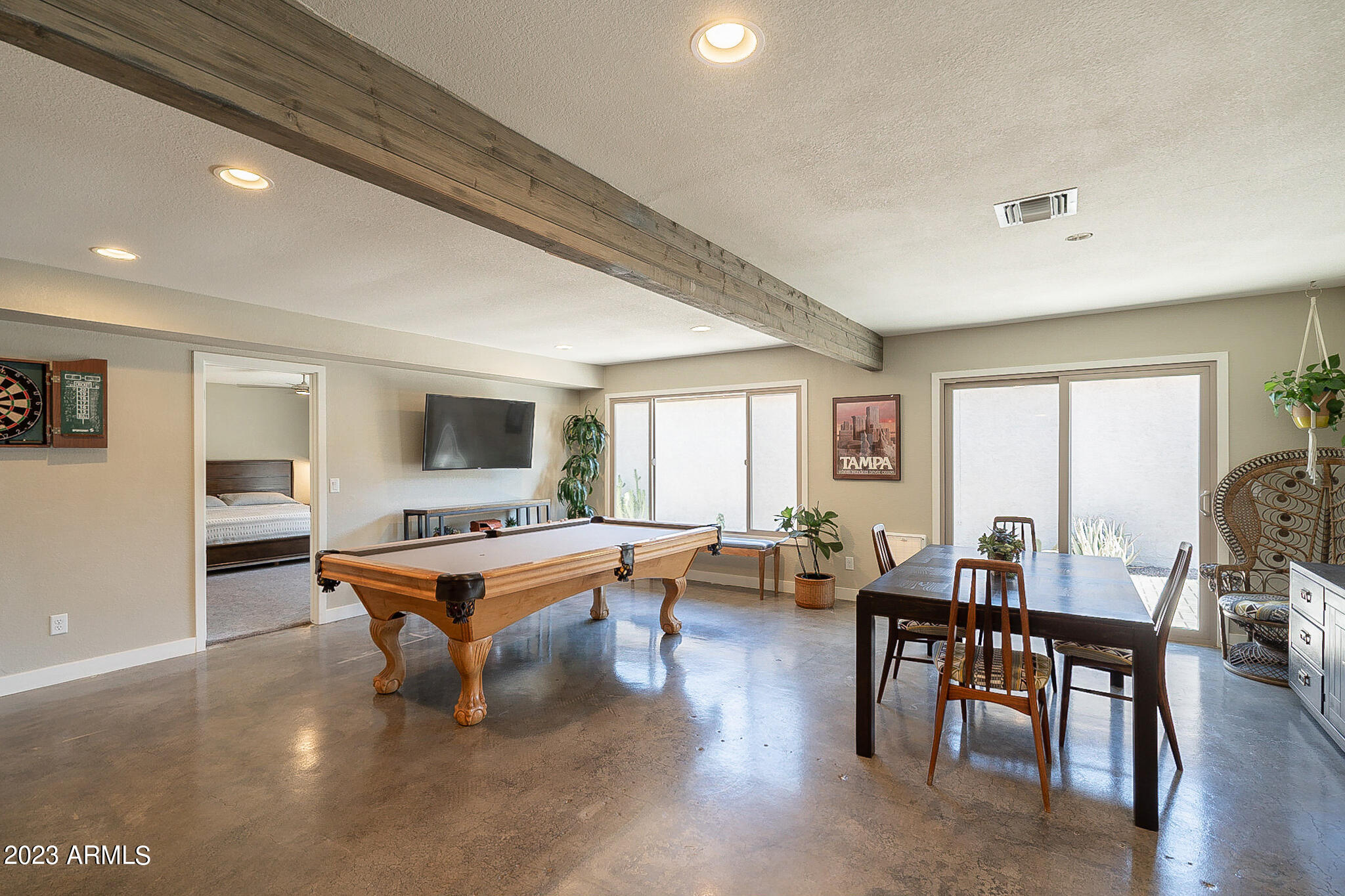 7044 N Via de Paesia --