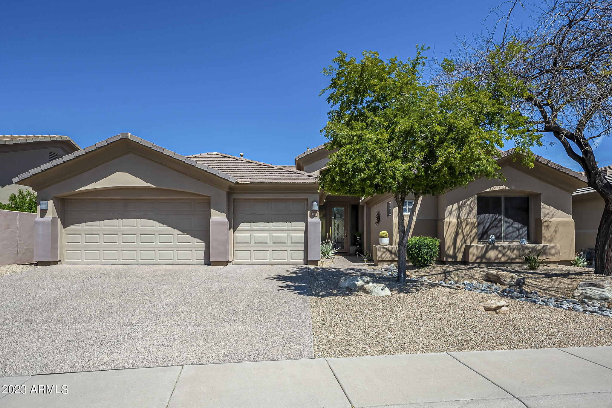 14810 E CRESTED CROWN --