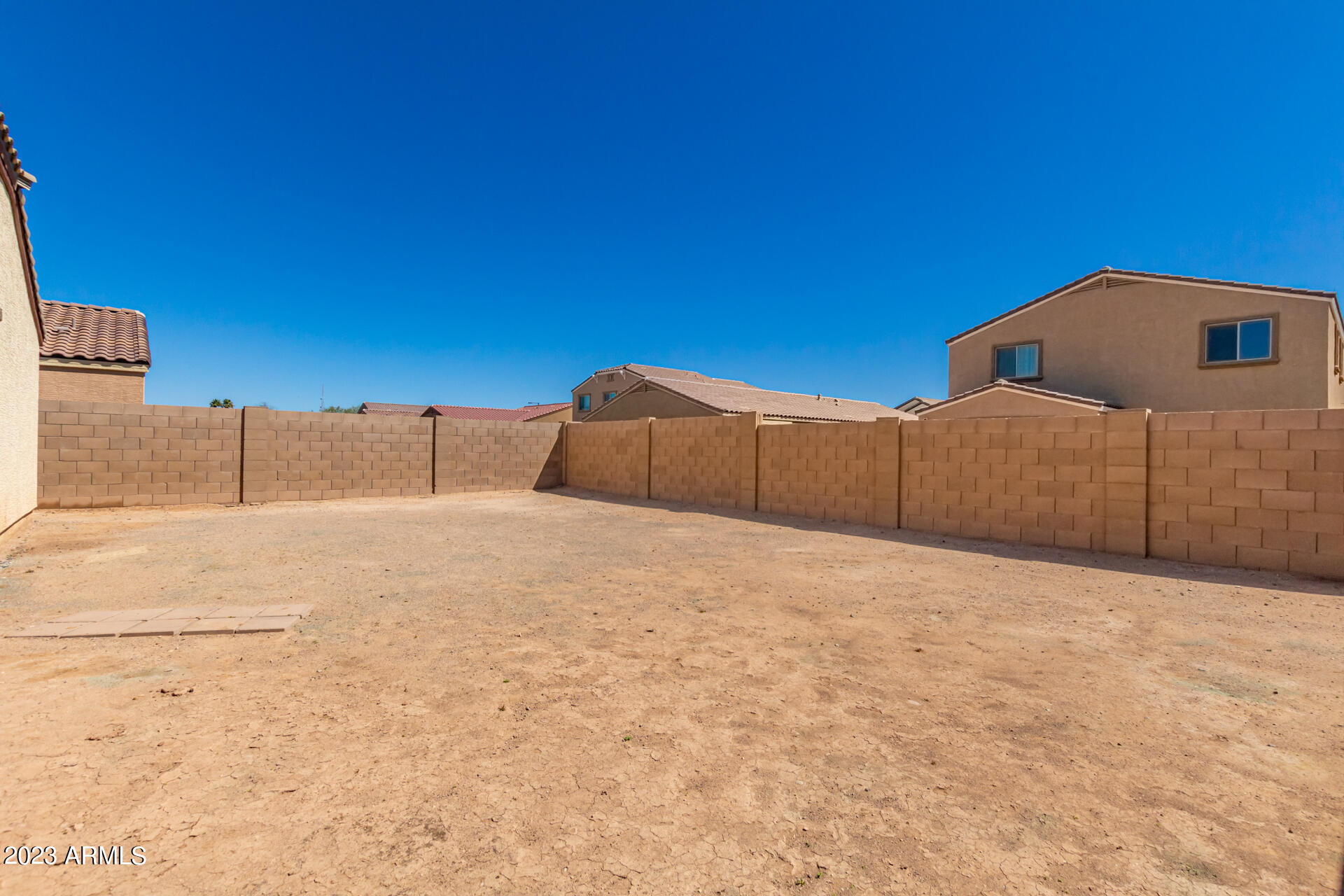 8669 S 253RD Drive