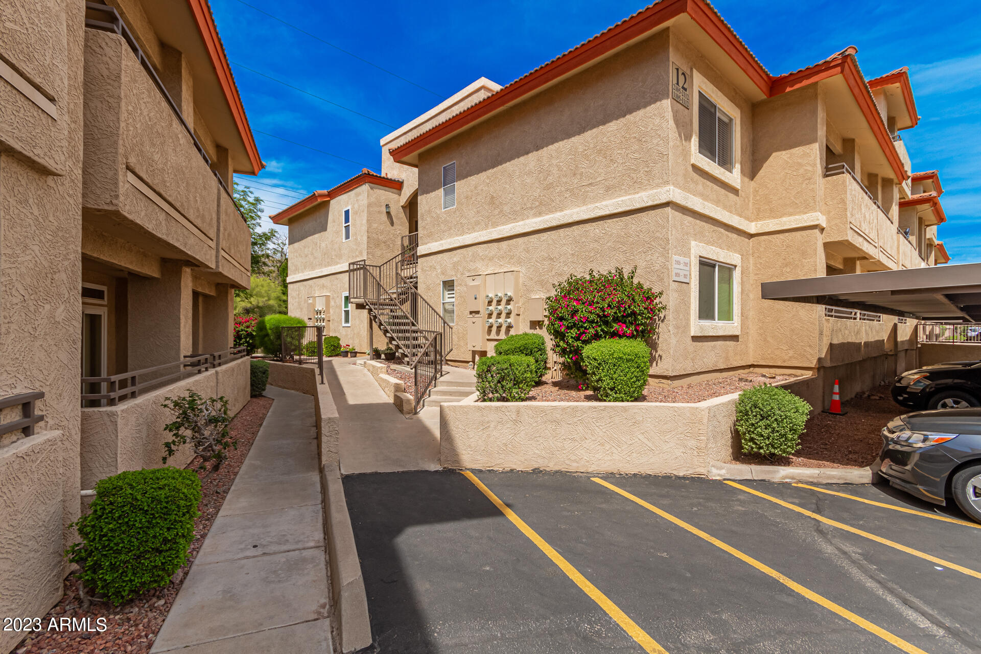 10410 N CAVE CREEK Road # 1112