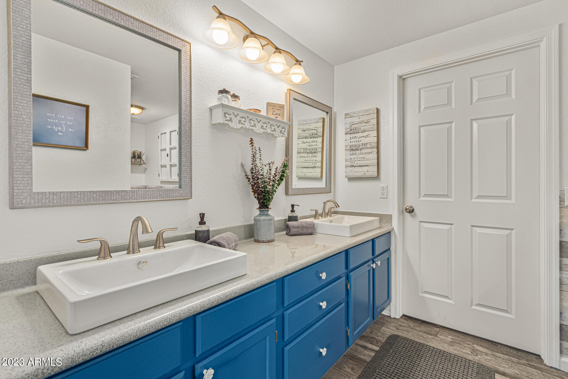 10410 N CAVE CREEK Road # 1112