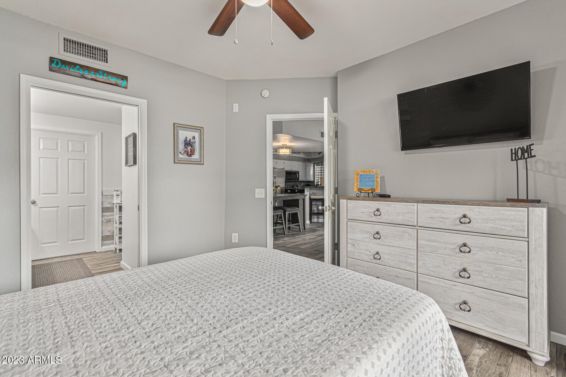 10410 N CAVE CREEK Road # 1112