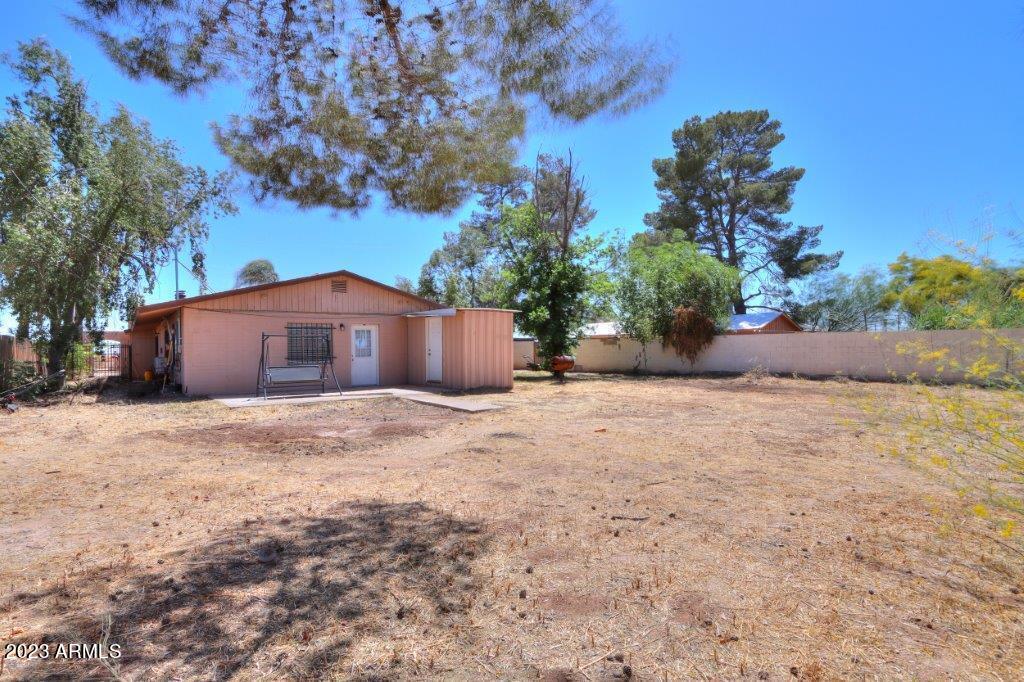 370 W MARTIN Road