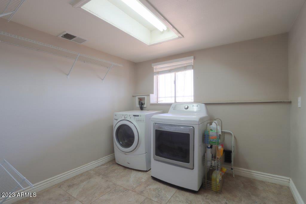 370 W MARTIN Road