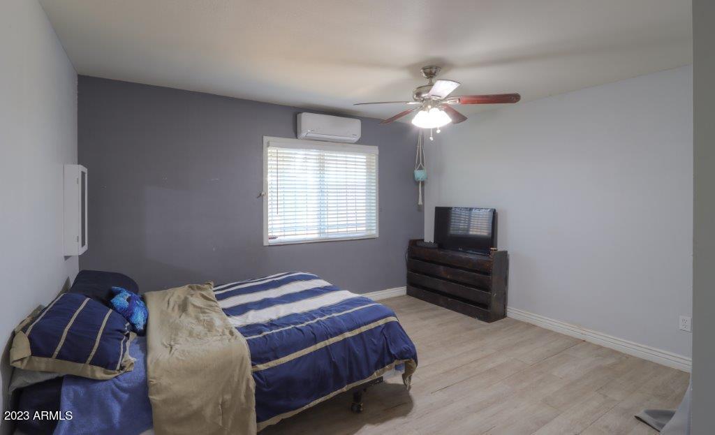 370 W MARTIN Road