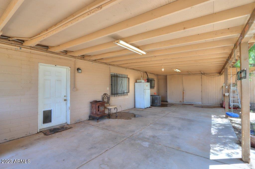370 W MARTIN Road