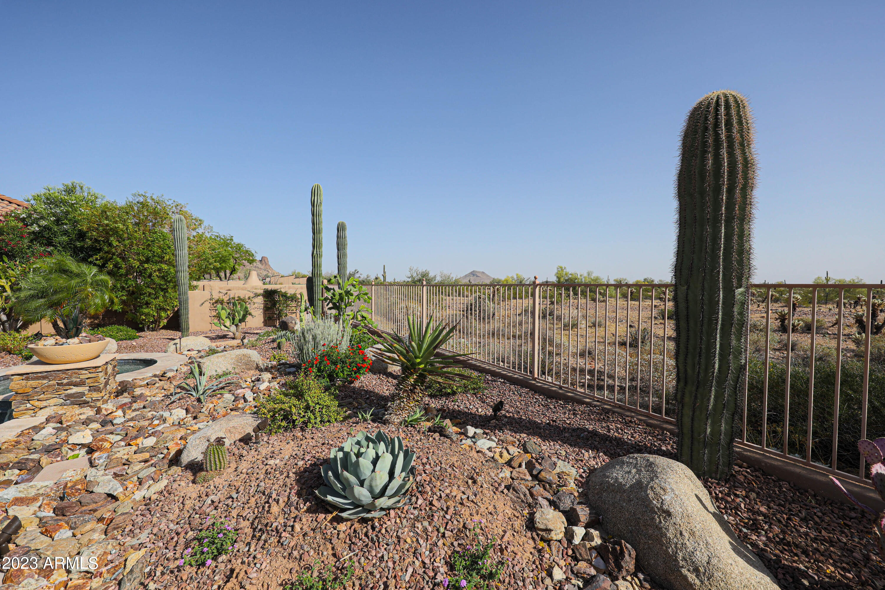 13331 E DEL TIMBRE Drive