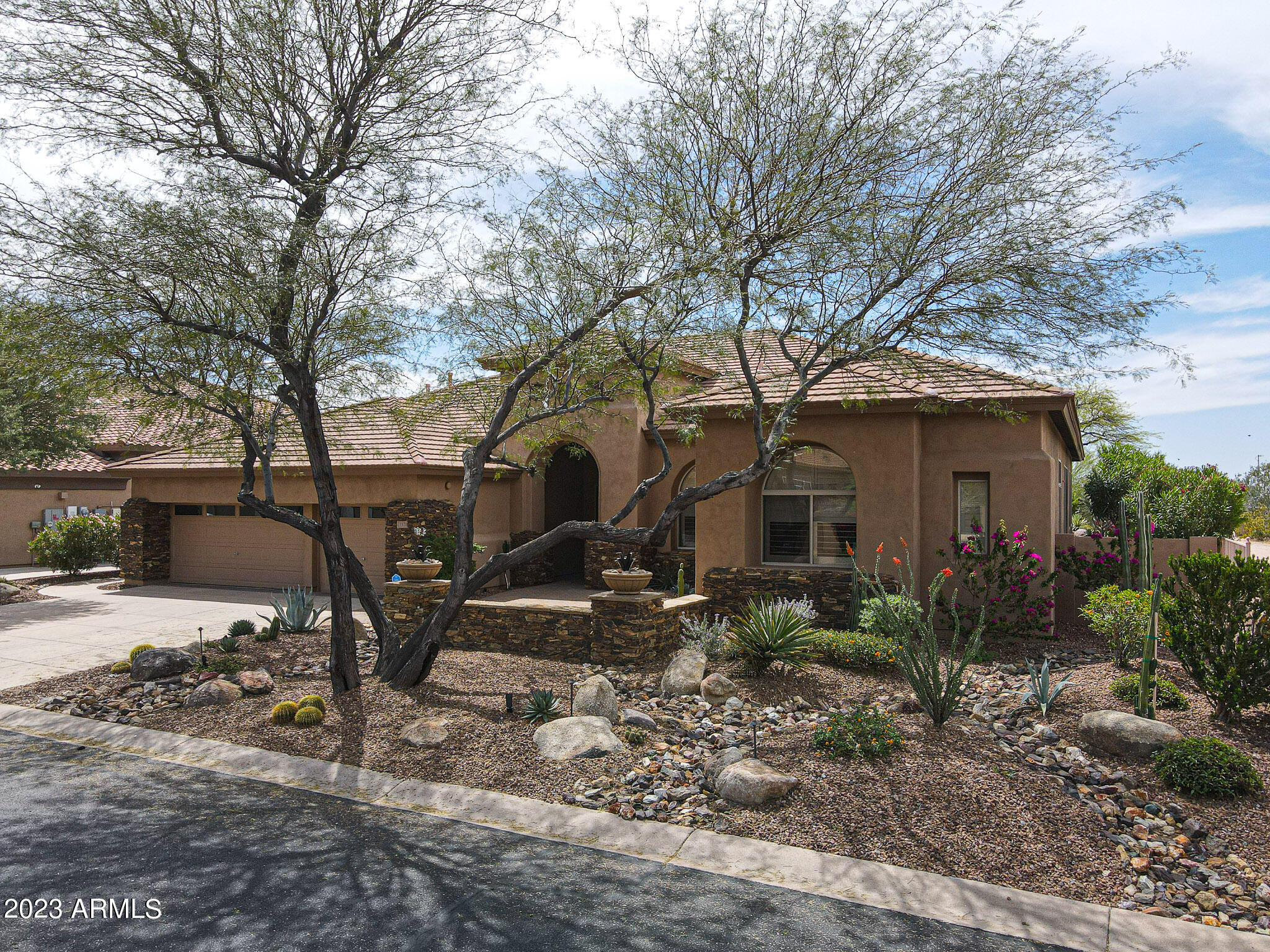 13331 E DEL TIMBRE Drive