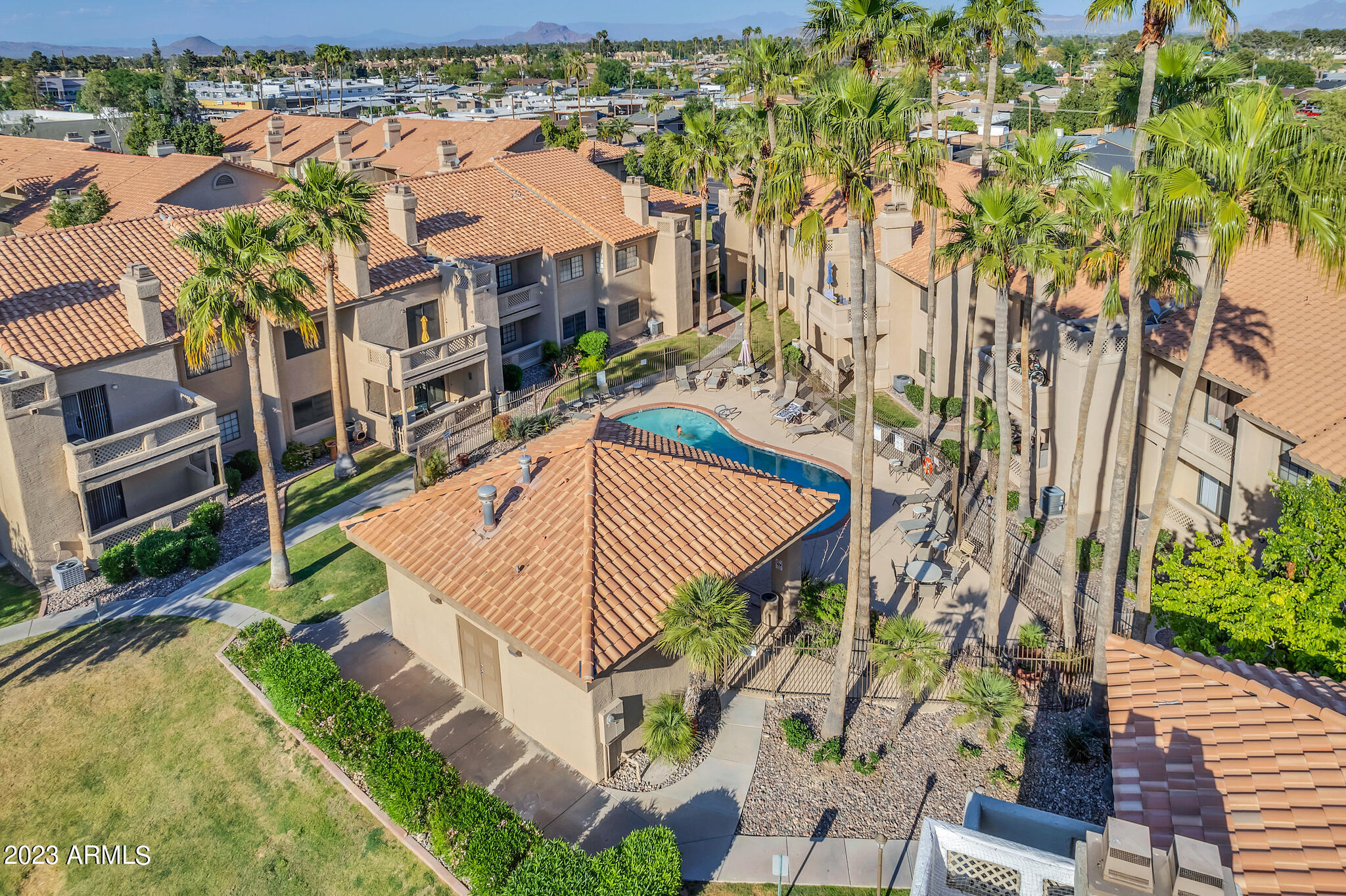 930 N MESA Drive Unit: 1061