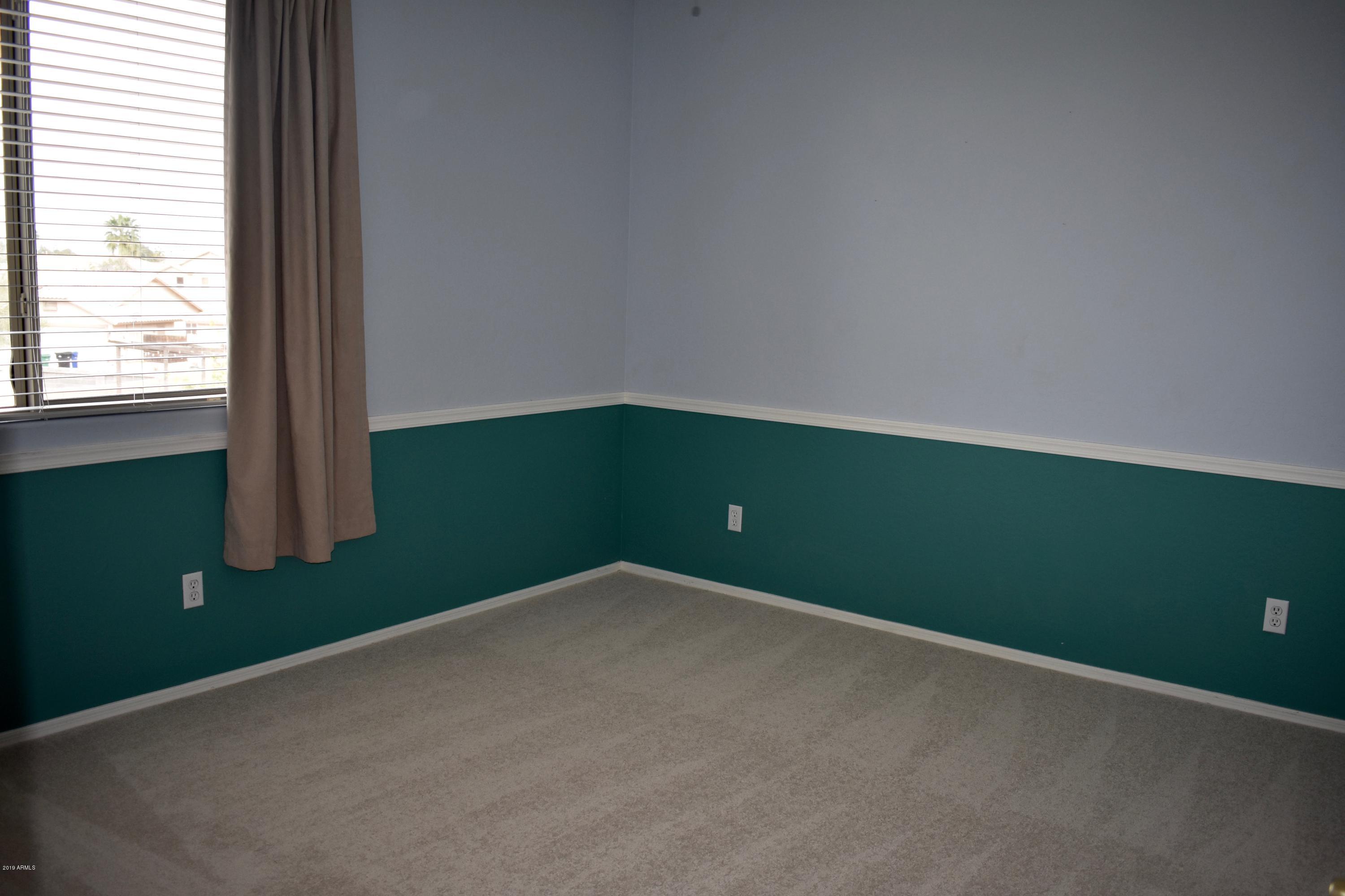 1636 N WILBUR --