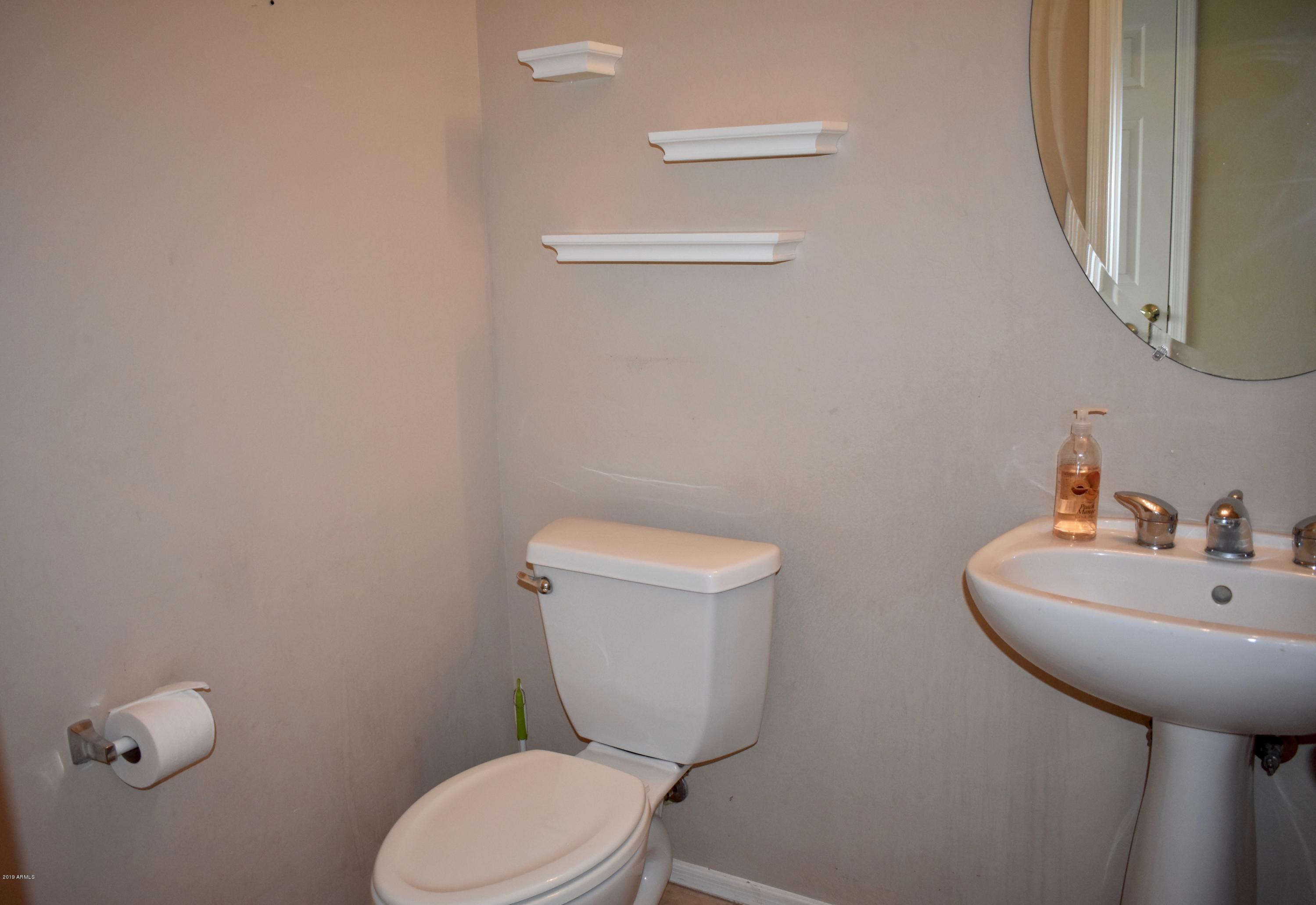 1636 N WILBUR --