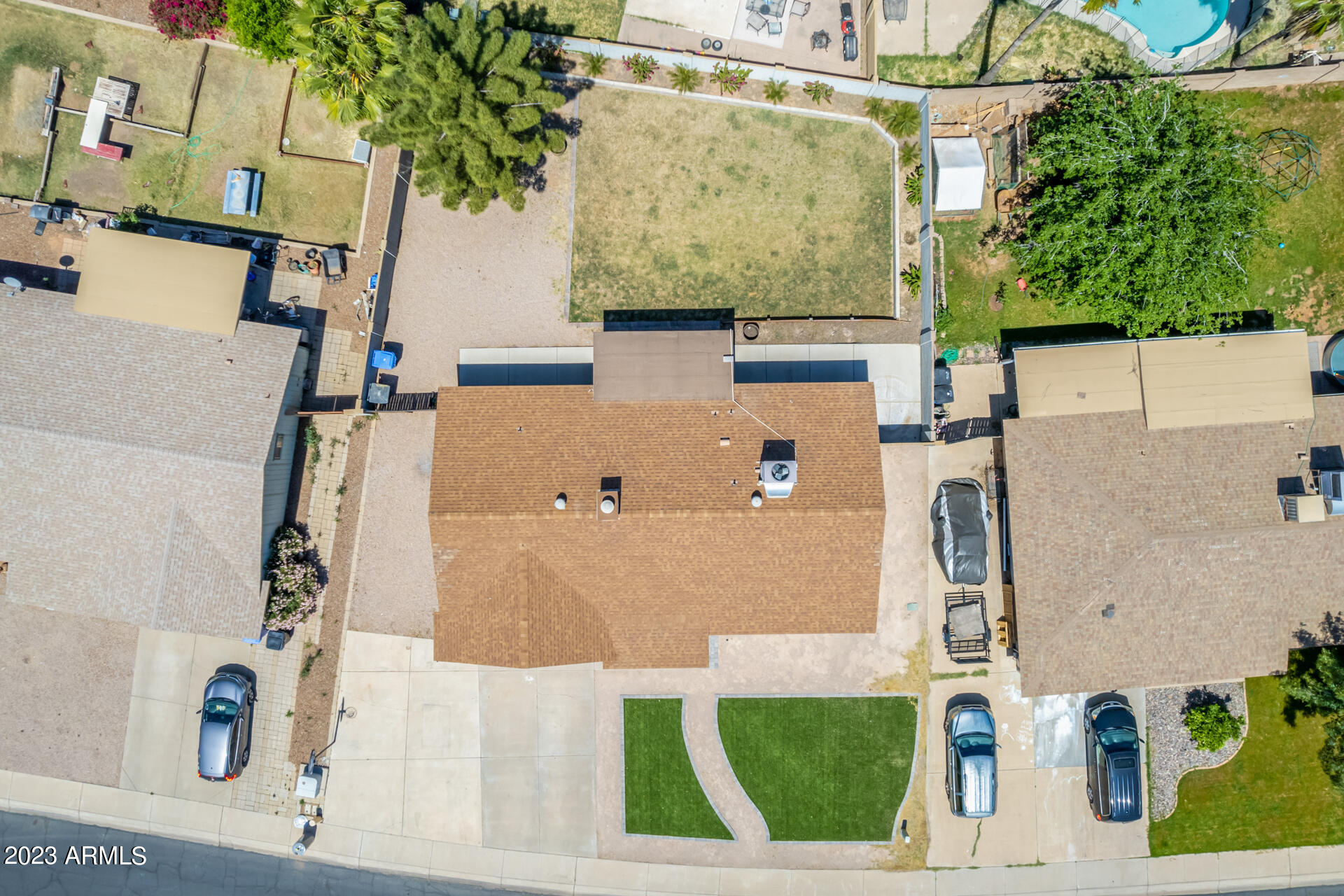 308 E MERRILL Avenue