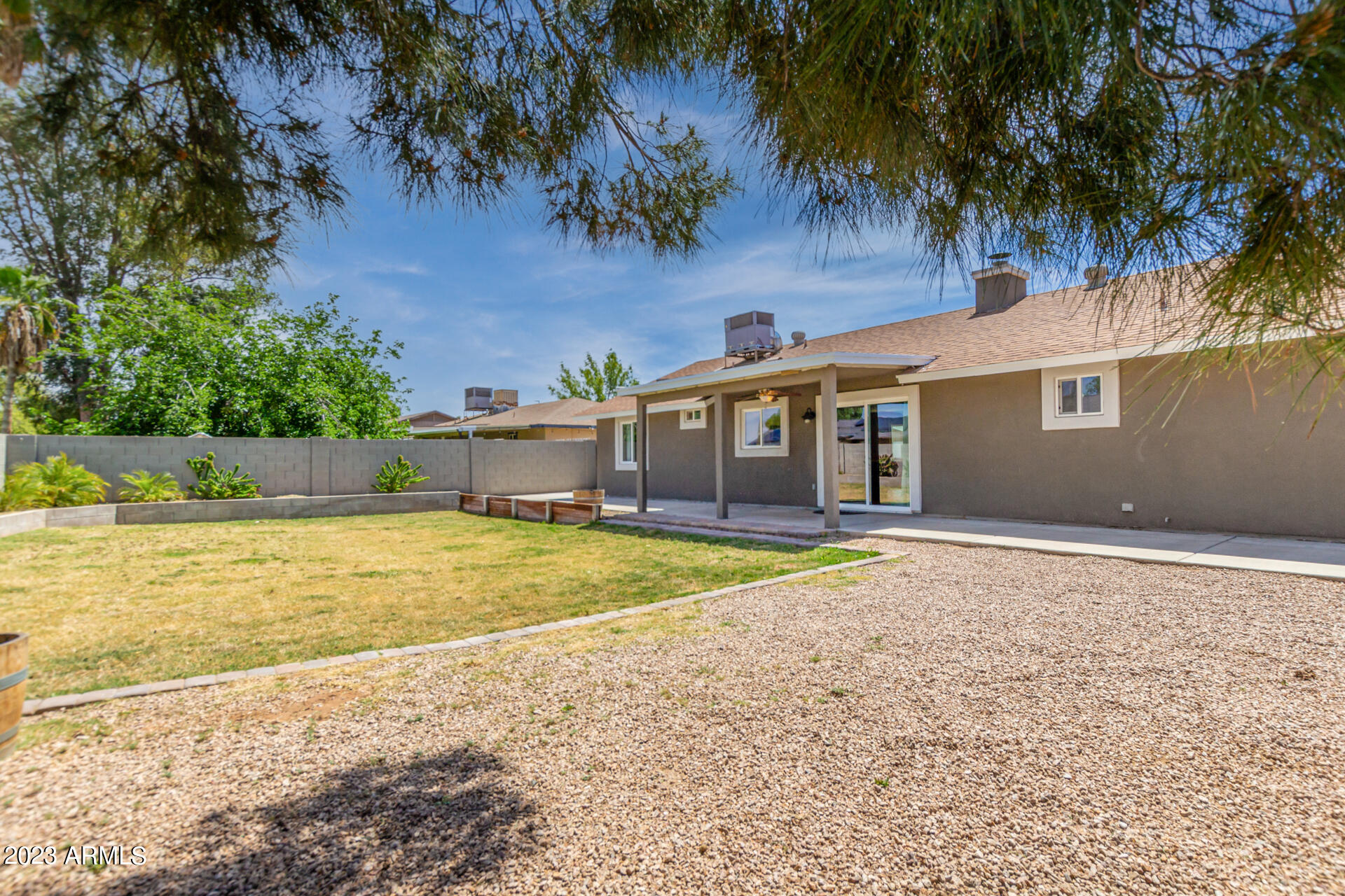 308 E MERRILL Avenue