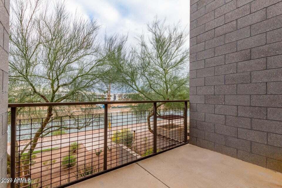 4737 N SCOTTSDALE Road Unit: 2007
