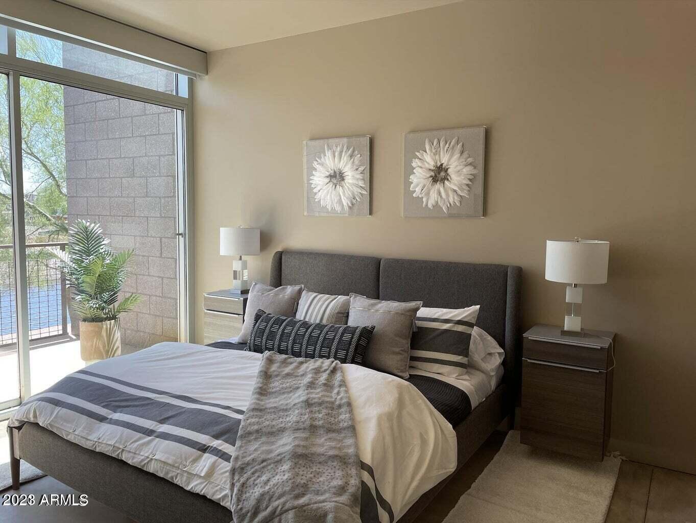 4737 N SCOTTSDALE Road Unit: 2007