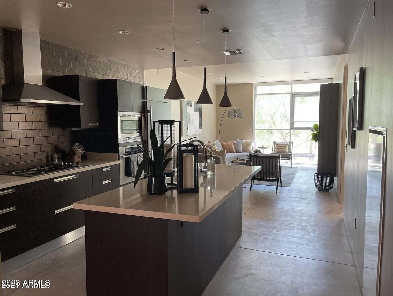 4737 N SCOTTSDALE Road Unit: 2007