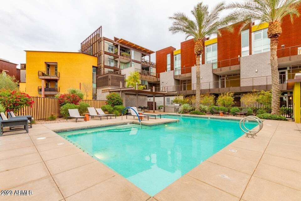 4737 N SCOTTSDALE Road Unit: 2007