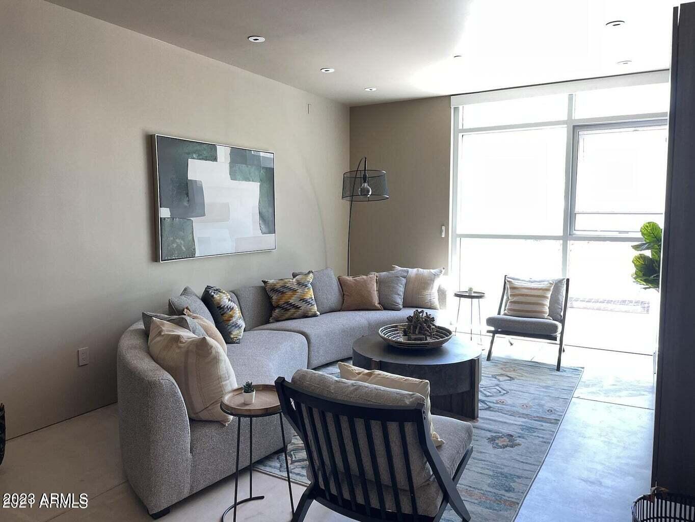 4737 N SCOTTSDALE Road Unit: 2007
