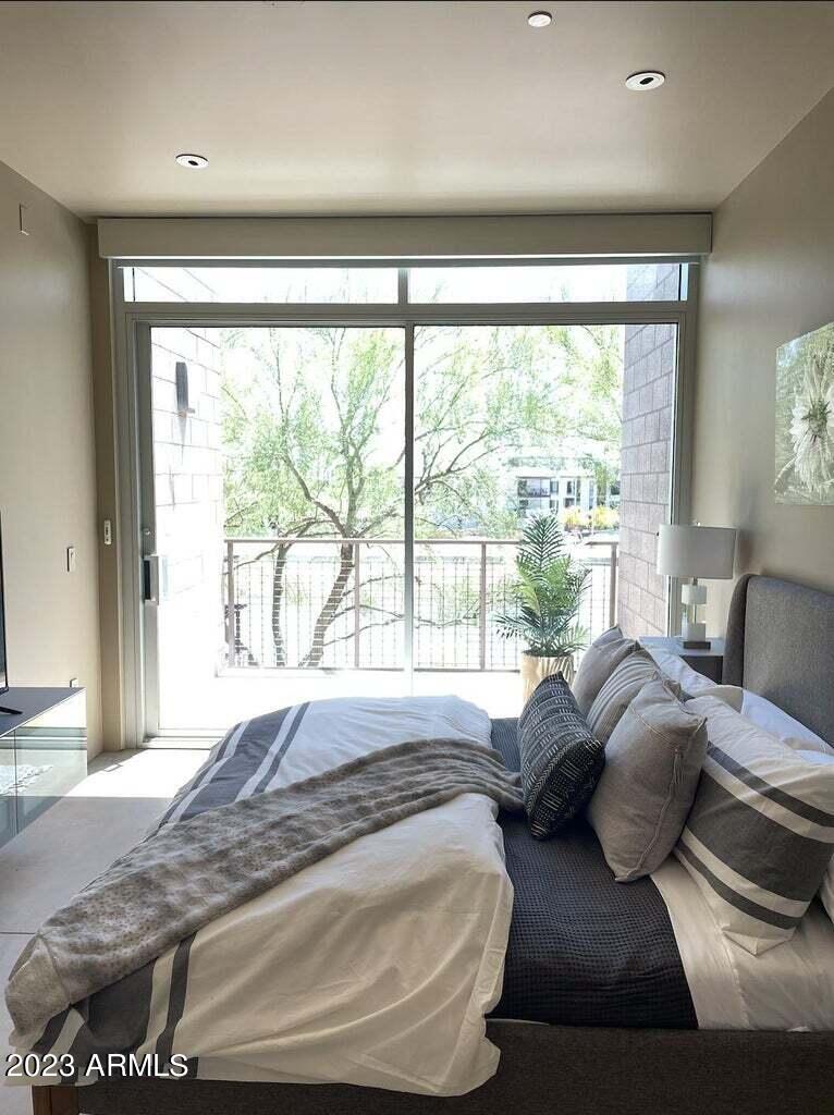 4737 N SCOTTSDALE Road Unit: 2007