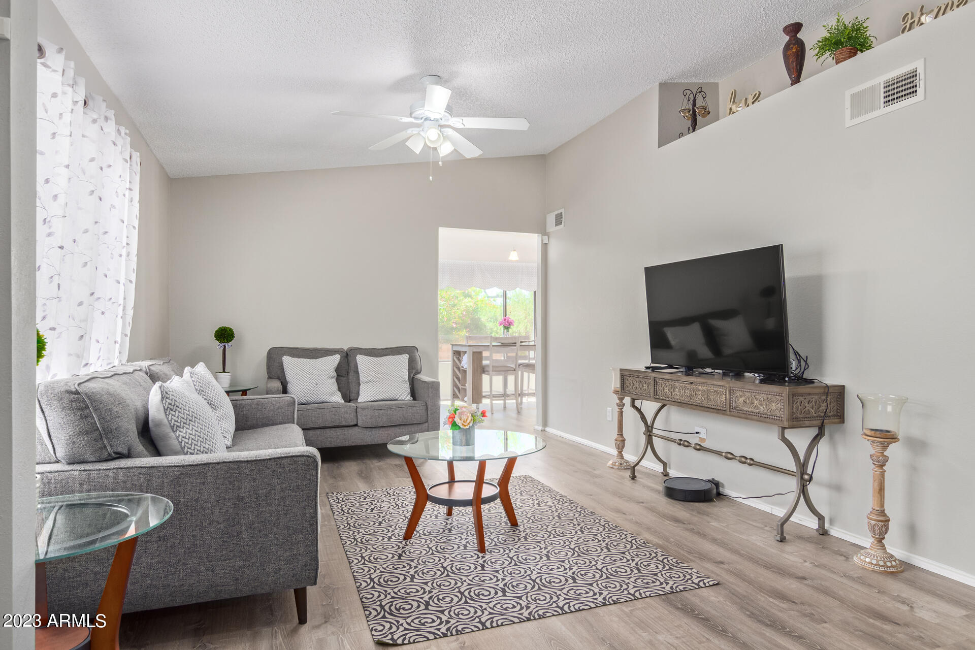 4543 E RENEE Drive