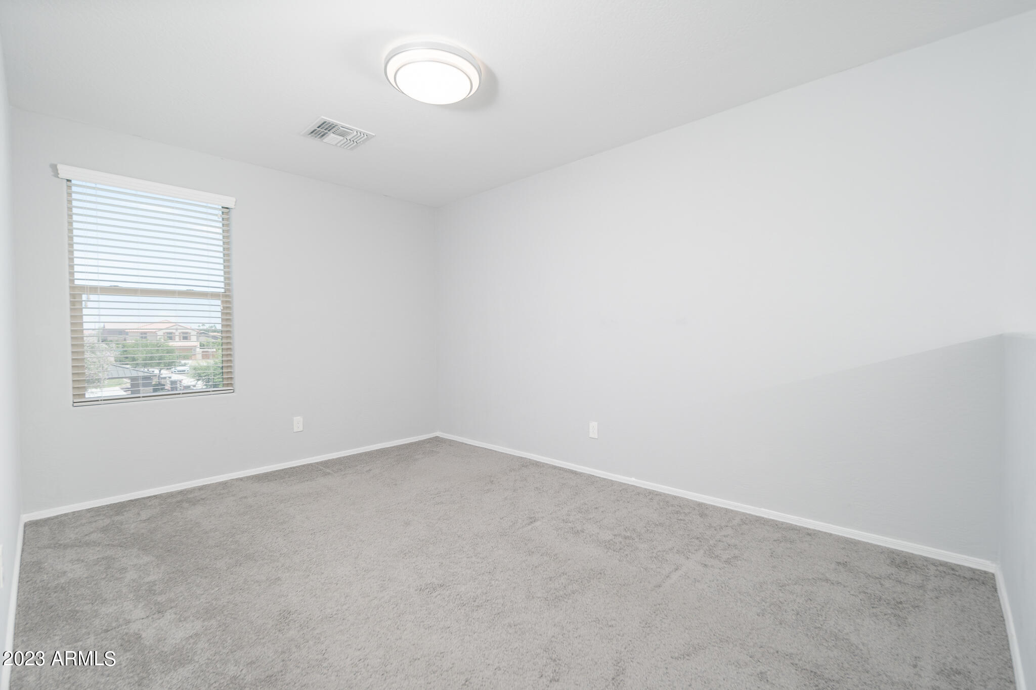6154 W EVERGREEN Road