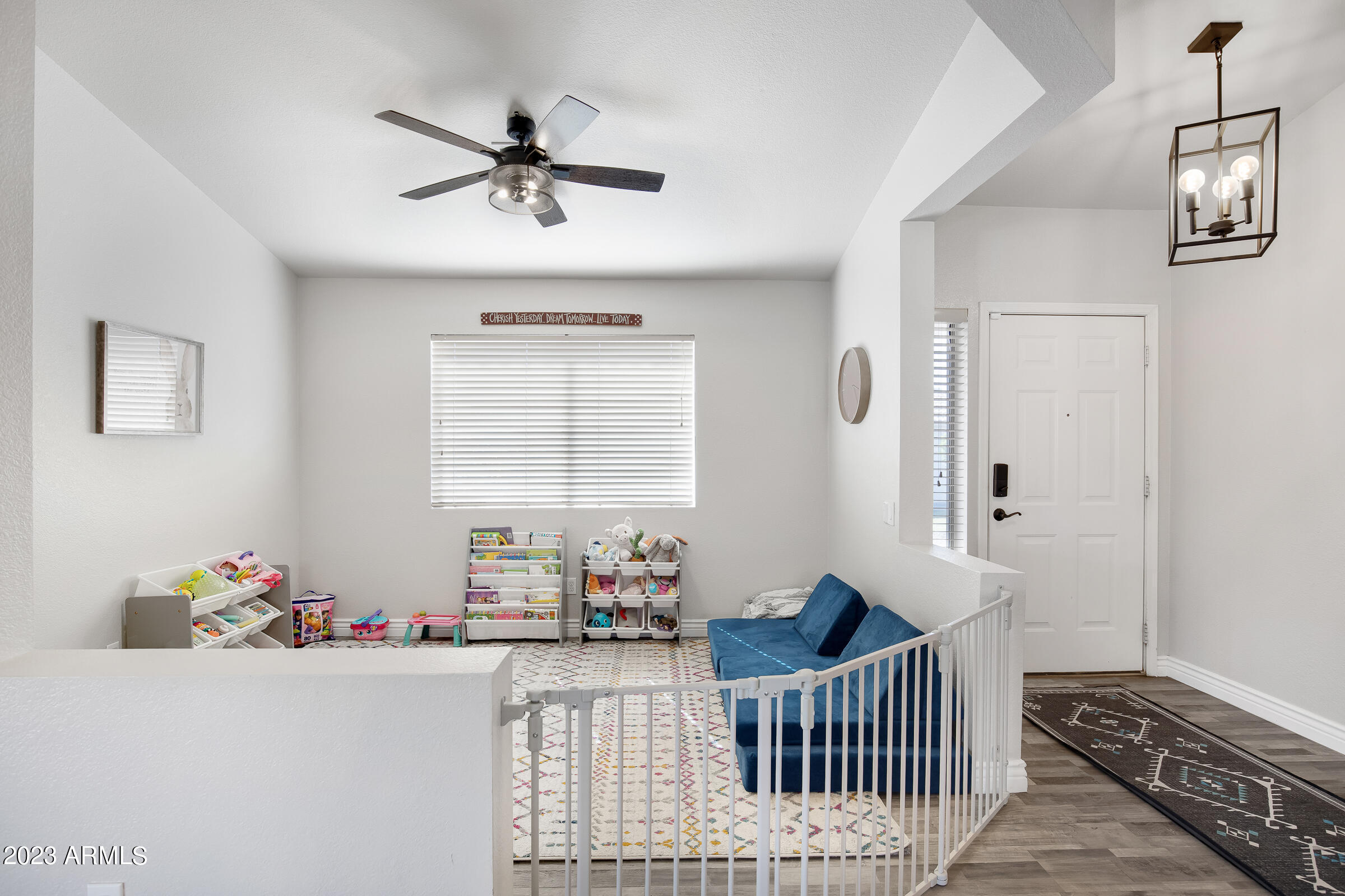 3511 E MARCO POLO Road