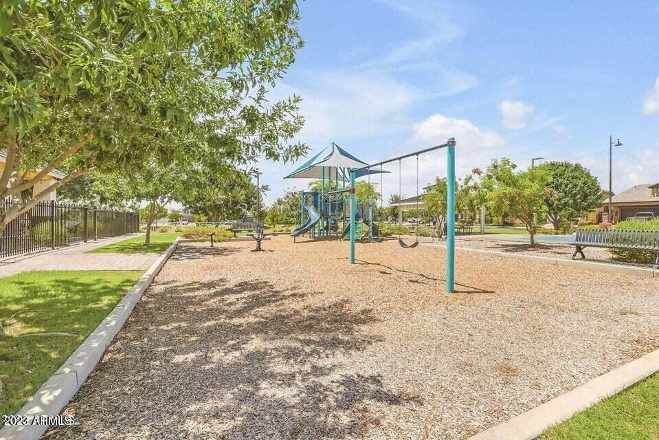 10026 E Naranja Avenue