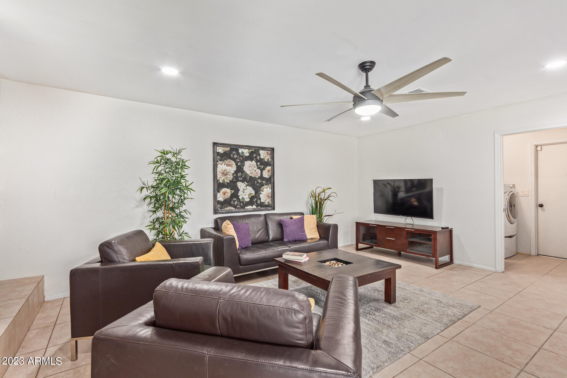 6246 E EVANS Drive