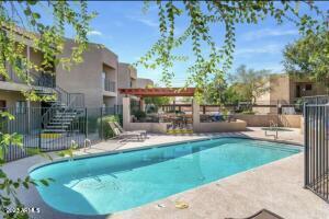 1352 E Highland Avenue # 203