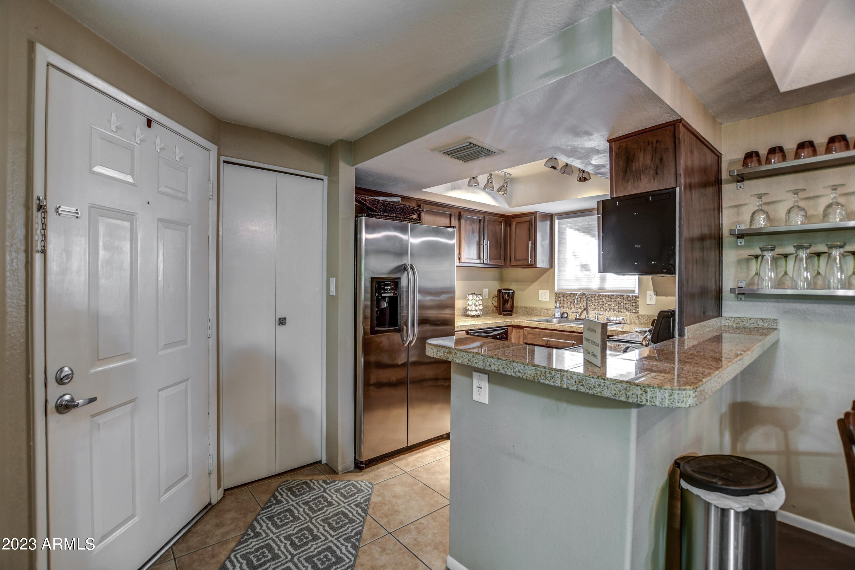 1352 E Highland Avenue # 203