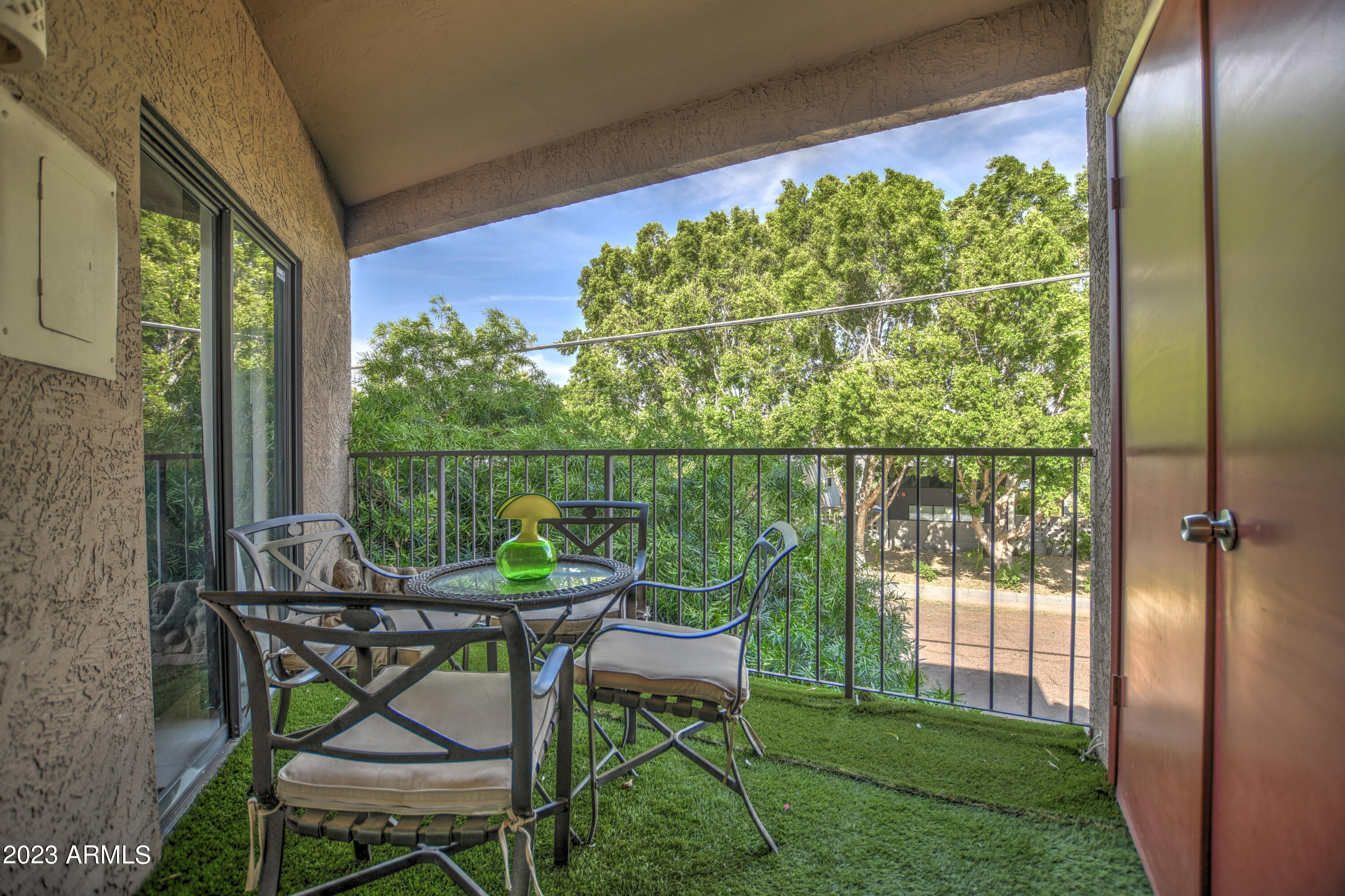 1352 E Highland Avenue # 203