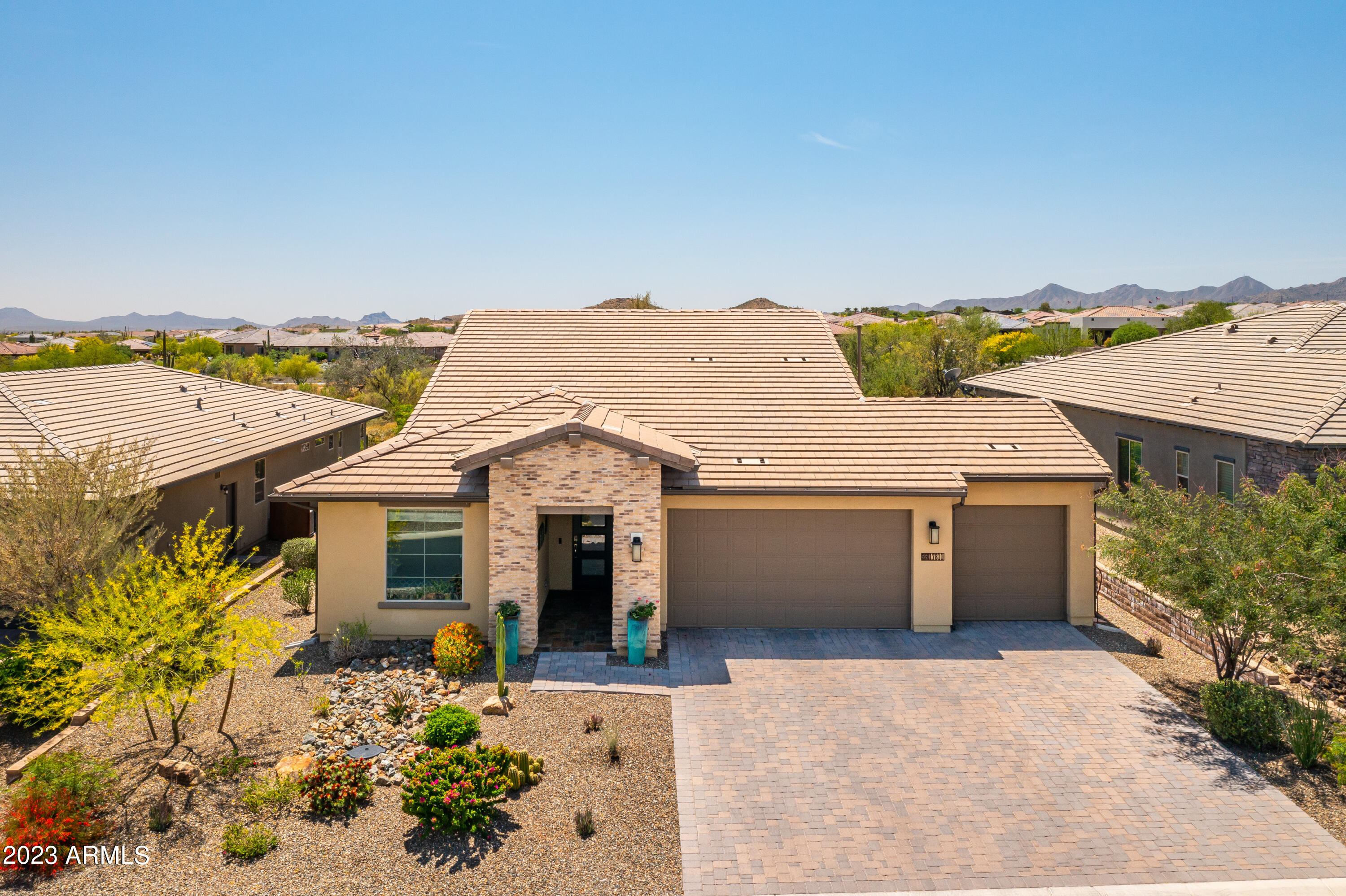 17811 E WOOLSEY Way