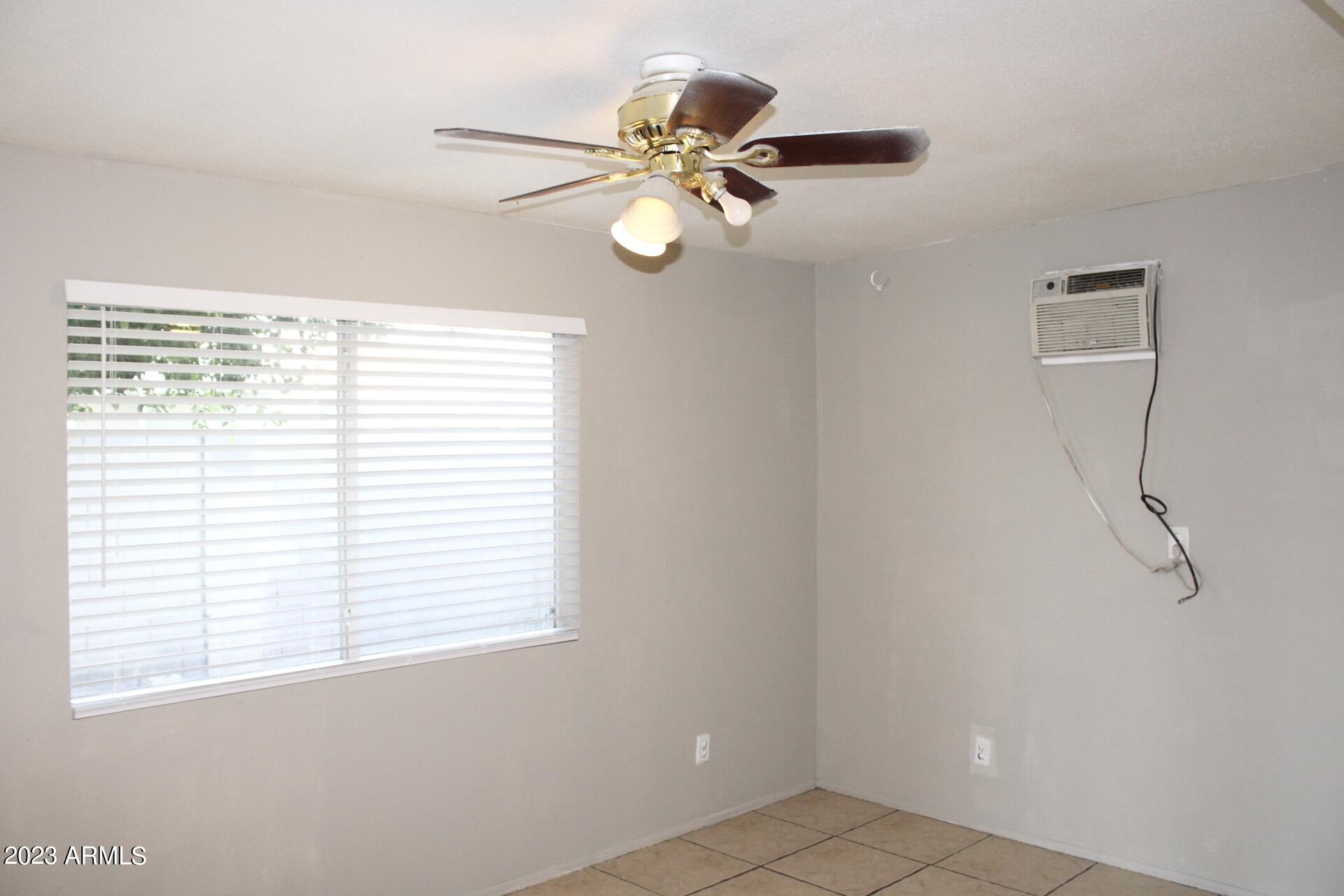 3836 W Royal Palm Road
