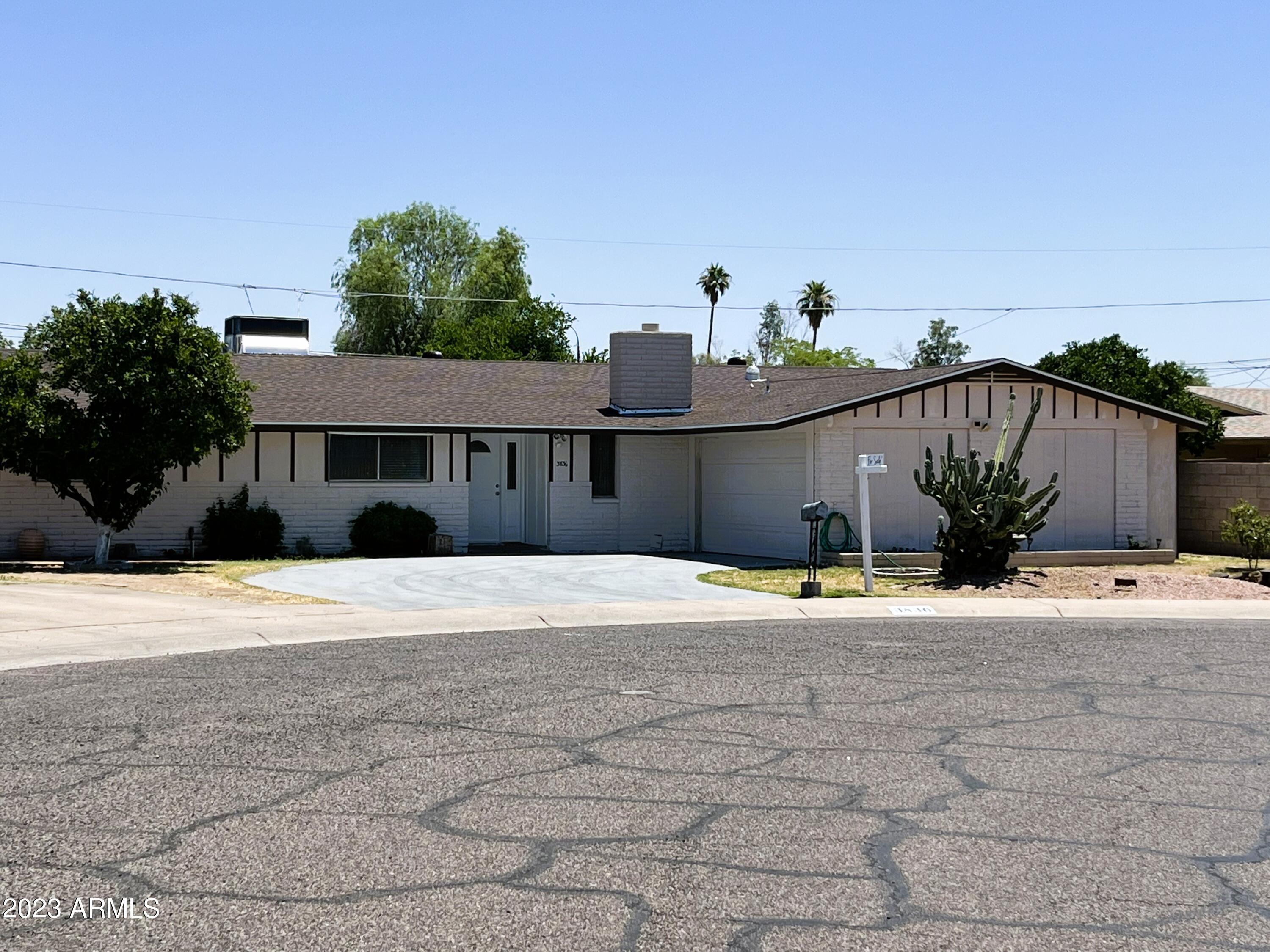 3836 W Royal Palm Road