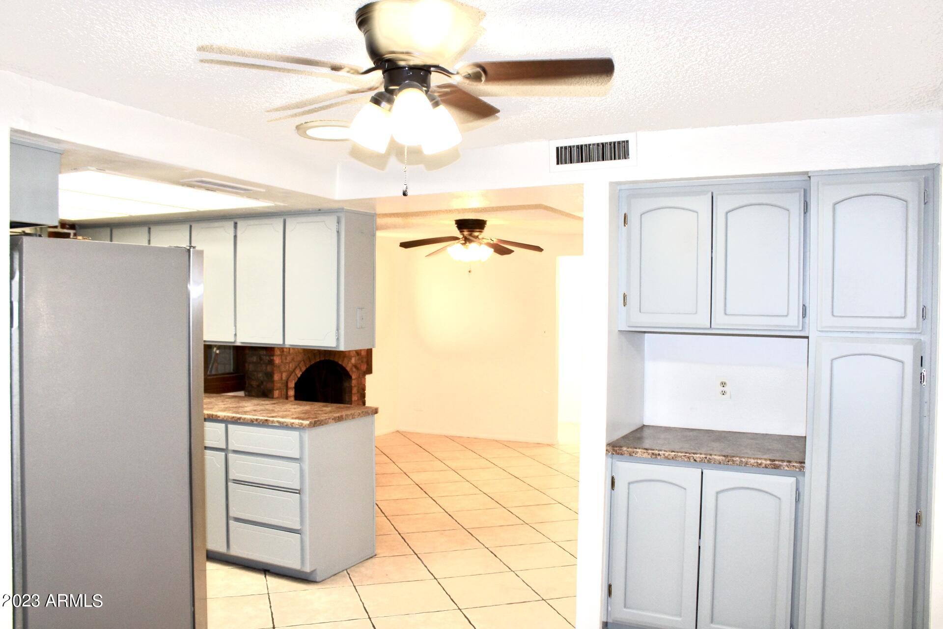 3836 W Royal Palm Road