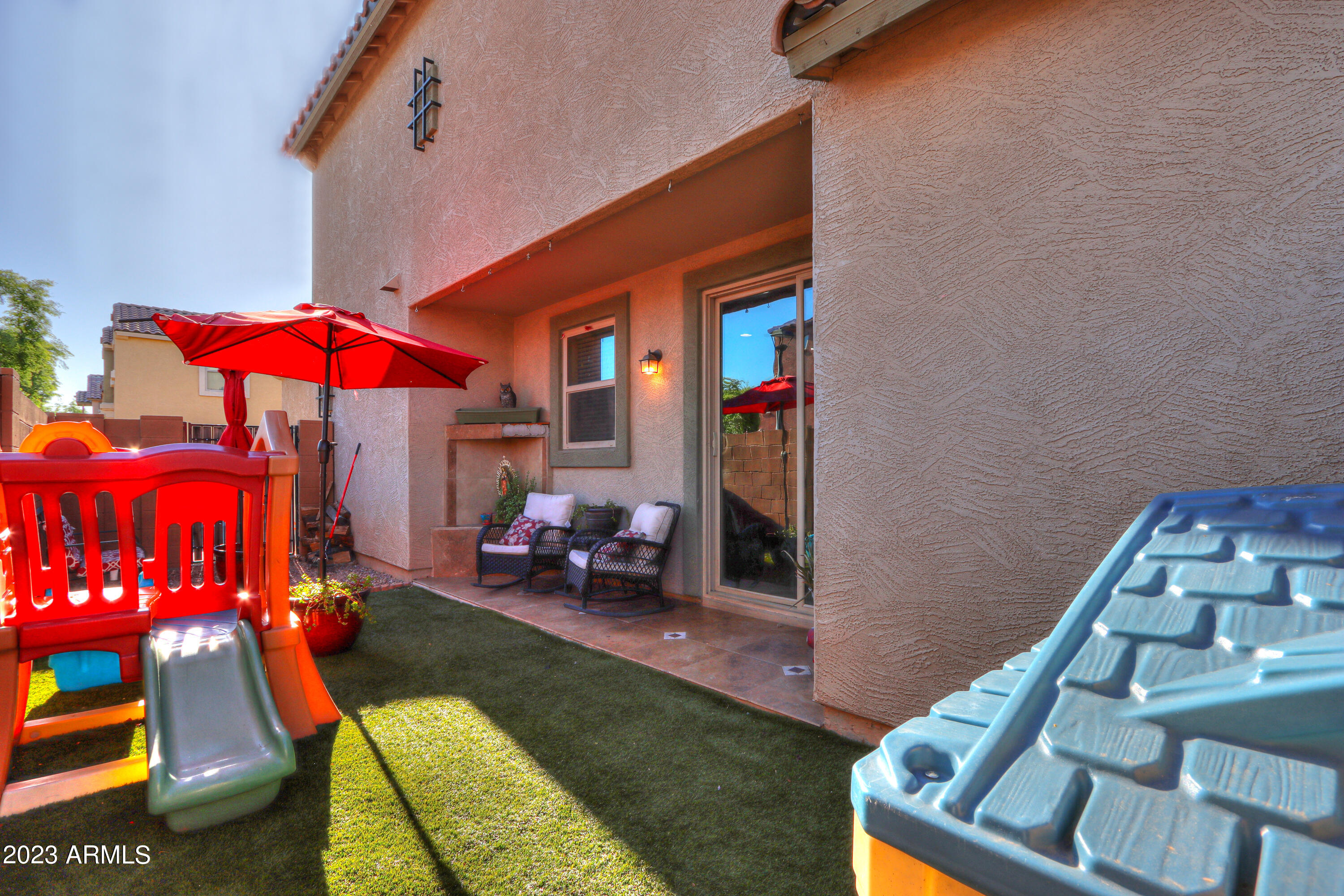 2132 N 77TH Drive