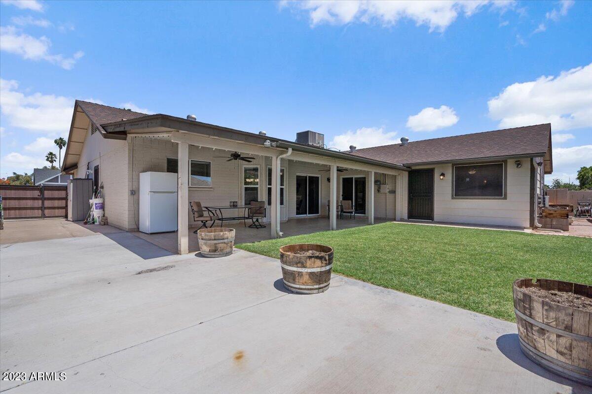 2357 E CALYPSO Avenue