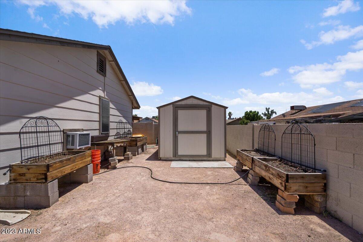 2357 E CALYPSO Avenue