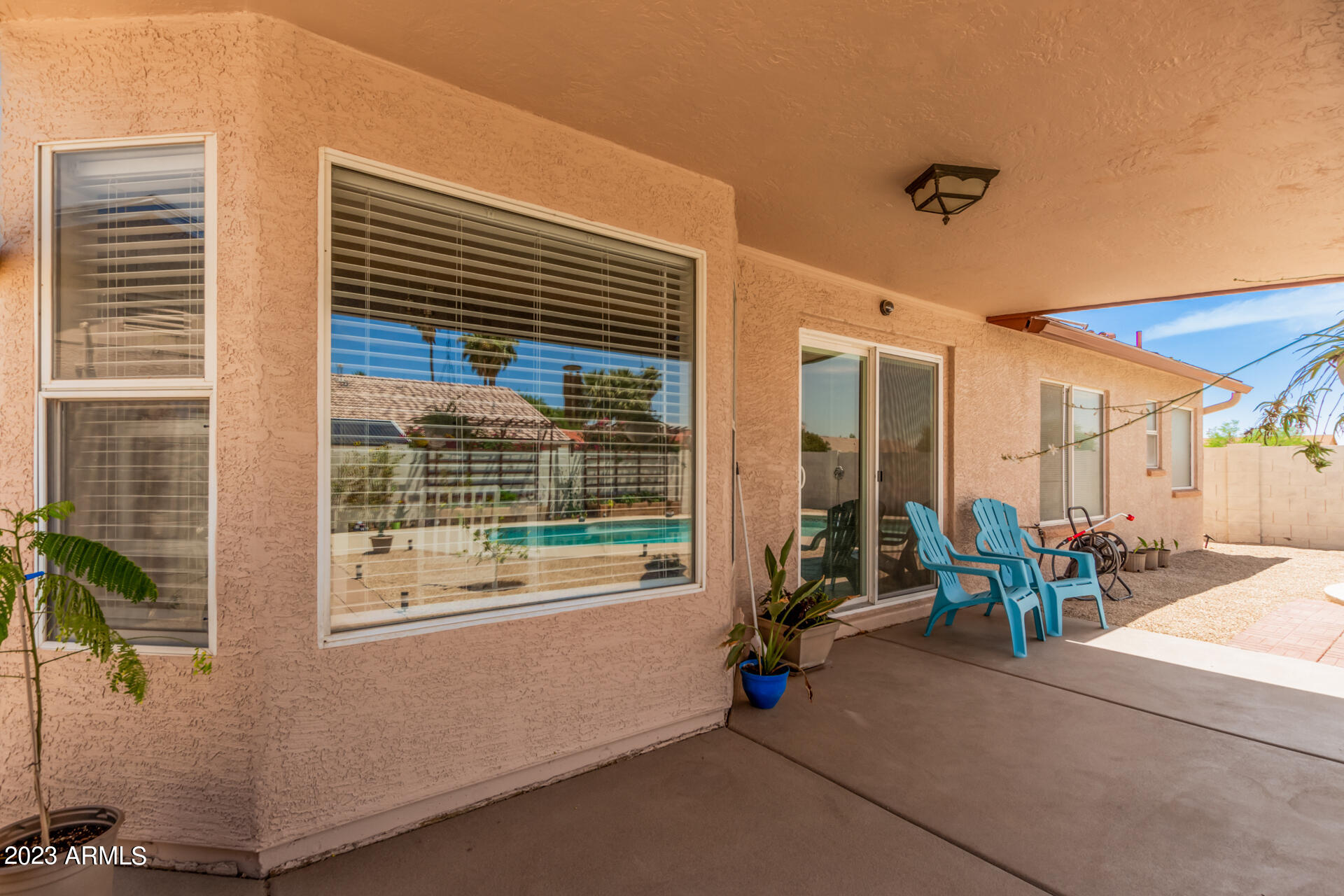 1252 E BRENDA Drive