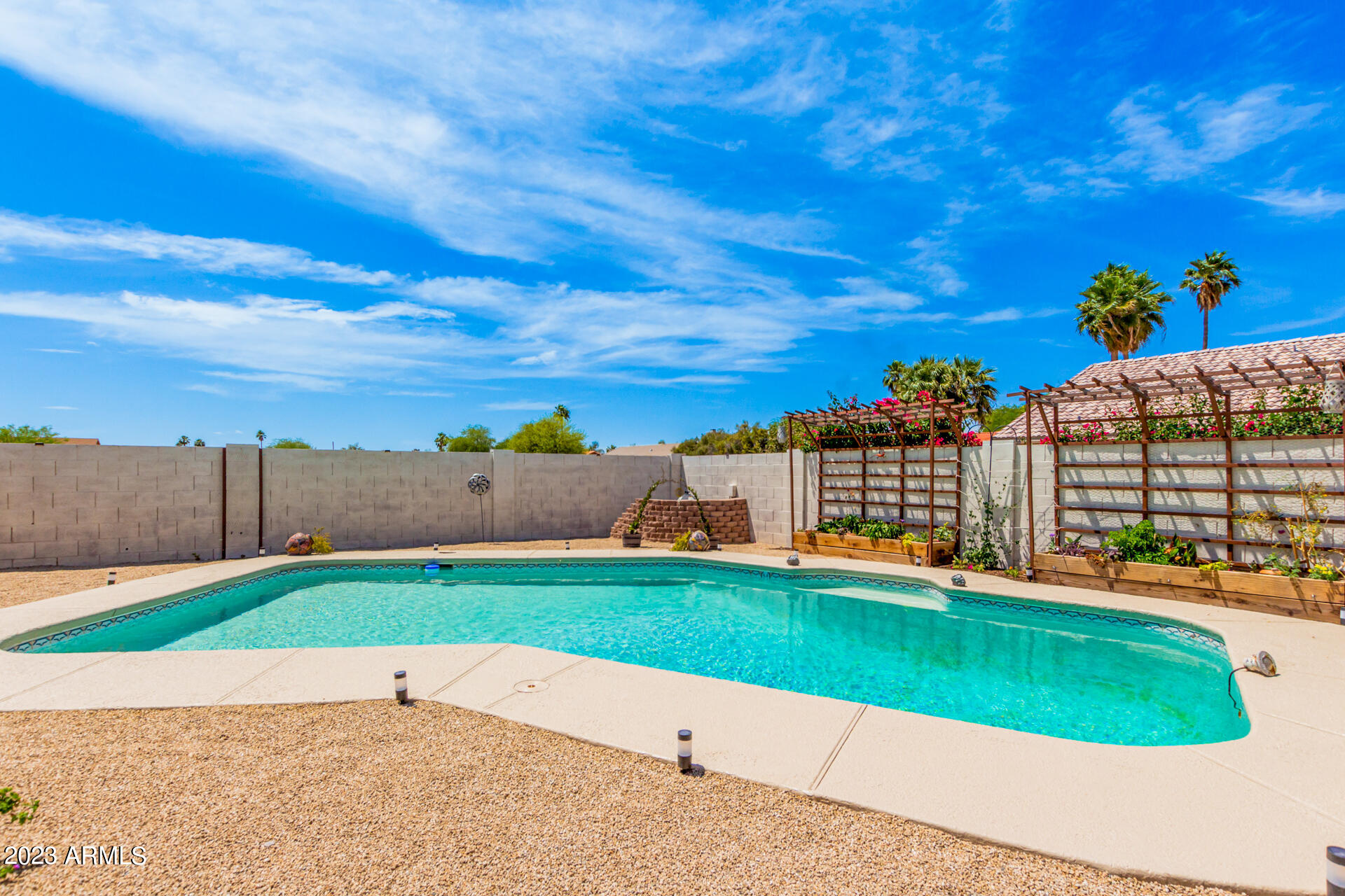 1252 E BRENDA Drive
