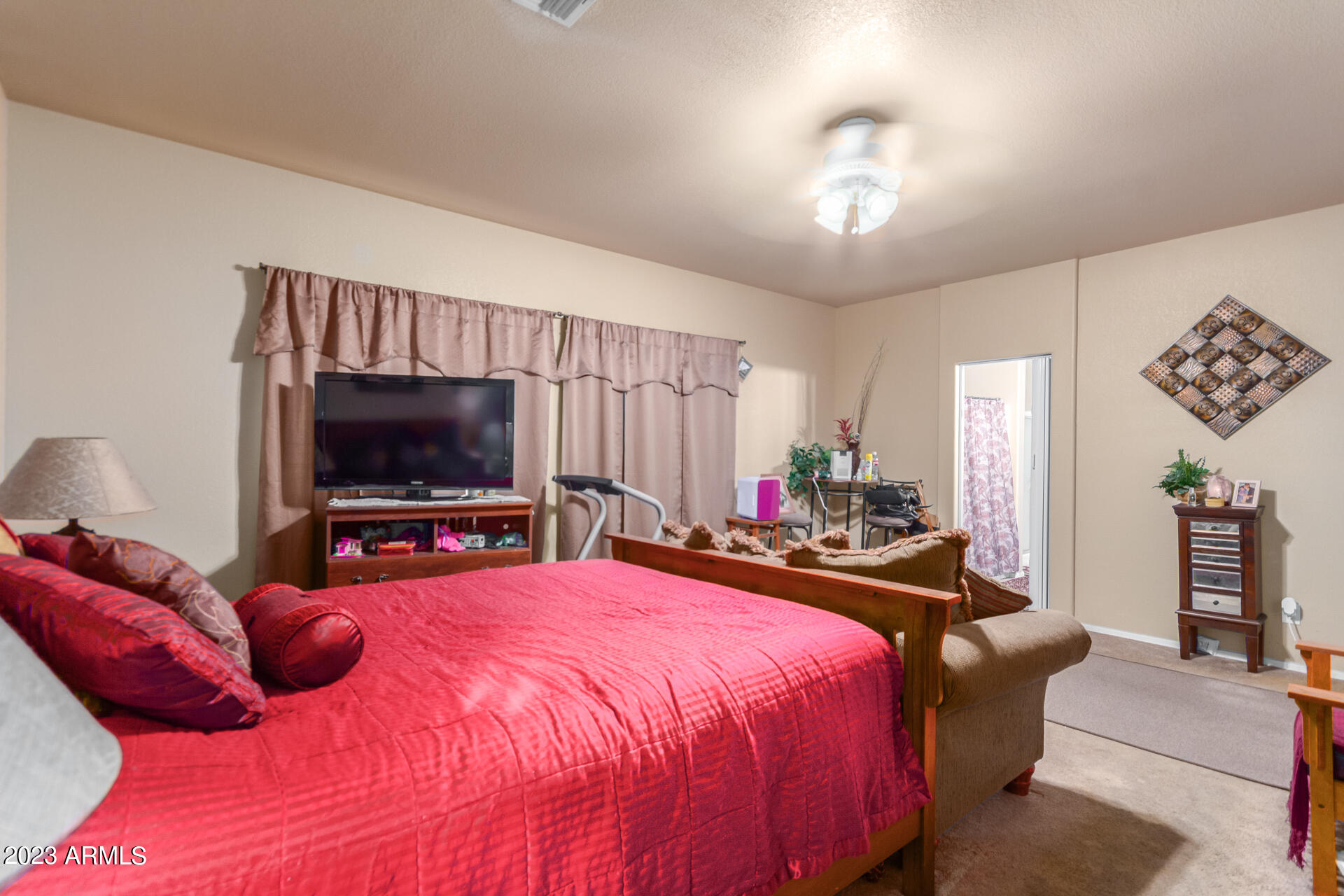 1113 E Omega Drive
