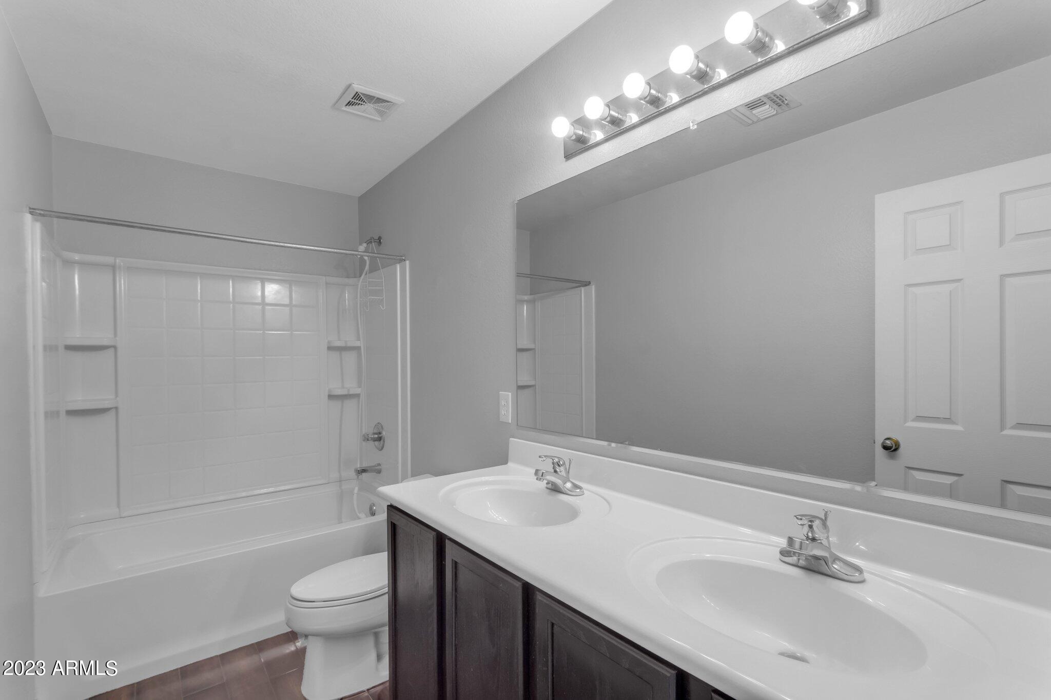 21127 E AVENIDA DEL VALLE Court