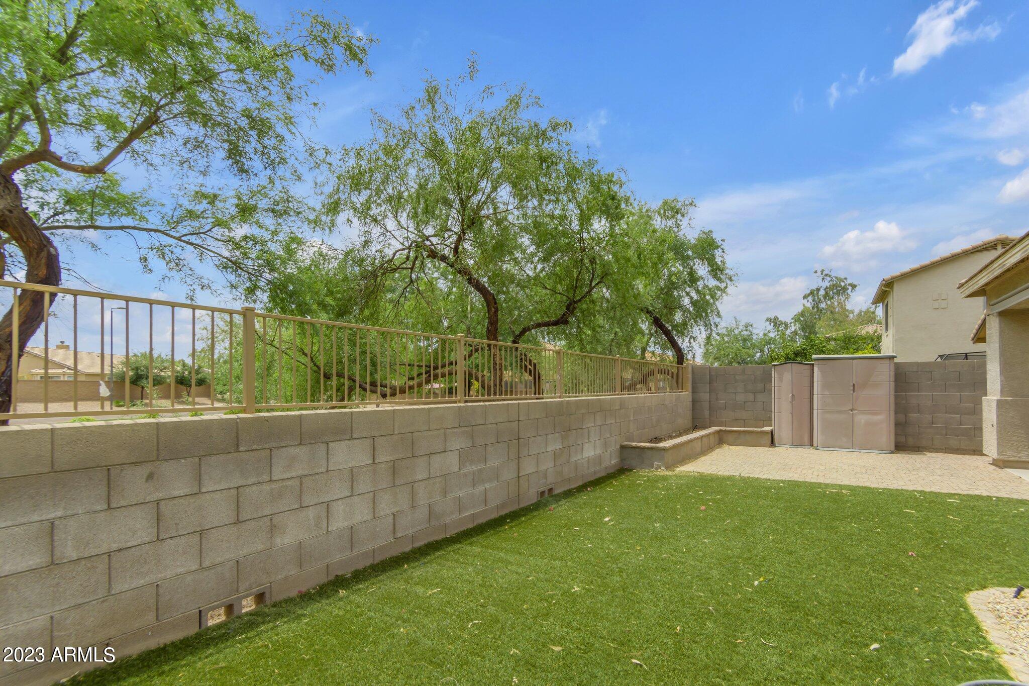 21127 E AVENIDA DEL VALLE Court